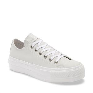 Converse Chuck Taylor® All Star® Lift Ox Platform
Sneaker (7 Women)